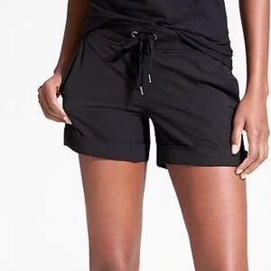 ATHLETA Black Midtown Cuffed Athletic Shorts Size 10
